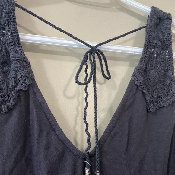 Navy blue top - Picture 3 of 3